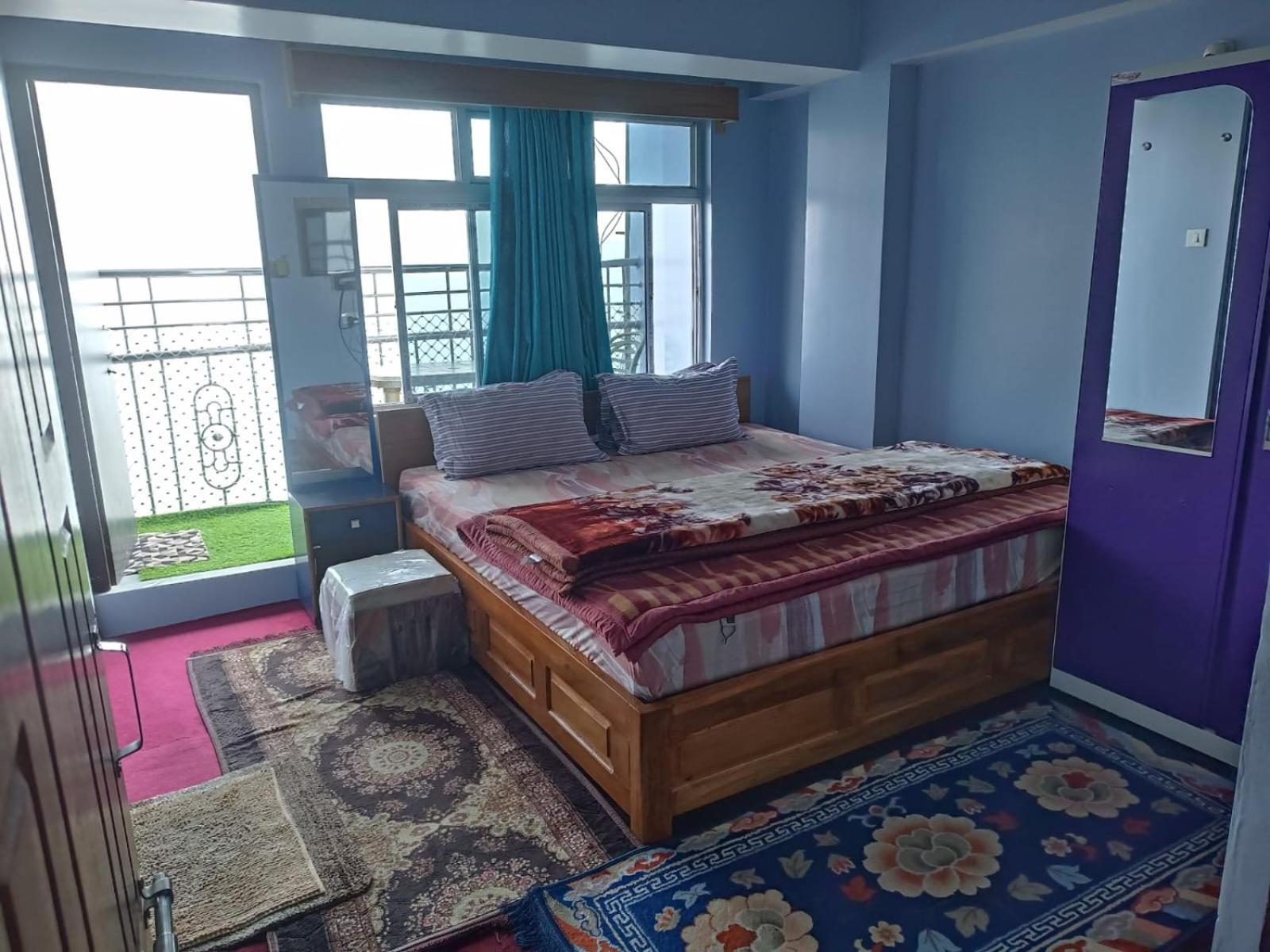 Shiv Inn Stay Darjeeling  Værelse billede