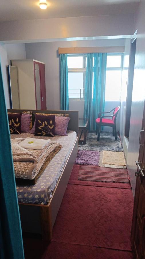 Shiv Inn Stay Darjeeling  Værelse billede